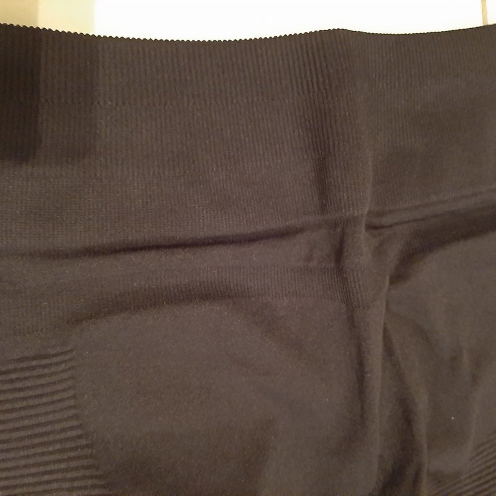 New Gym Babes Leggings. - Picture 11 of 13